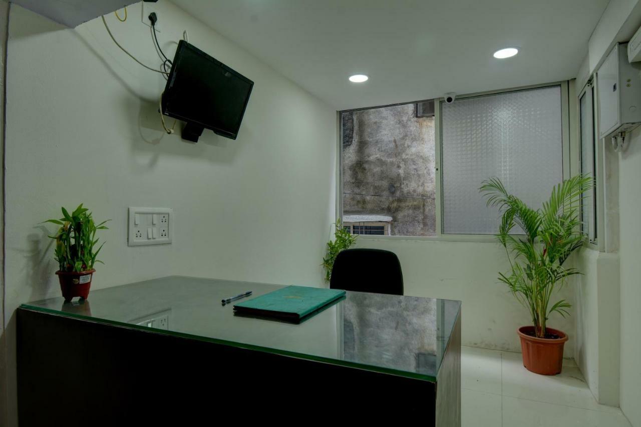 Oyo Flagship 47178 Pakko Inn Pune Zewnętrze zdjęcie